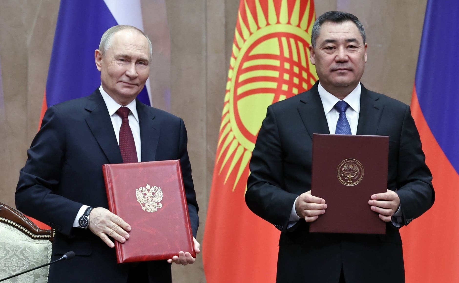Россия и Киргизия подписали соглашение о переходе к углубленному союзничеству