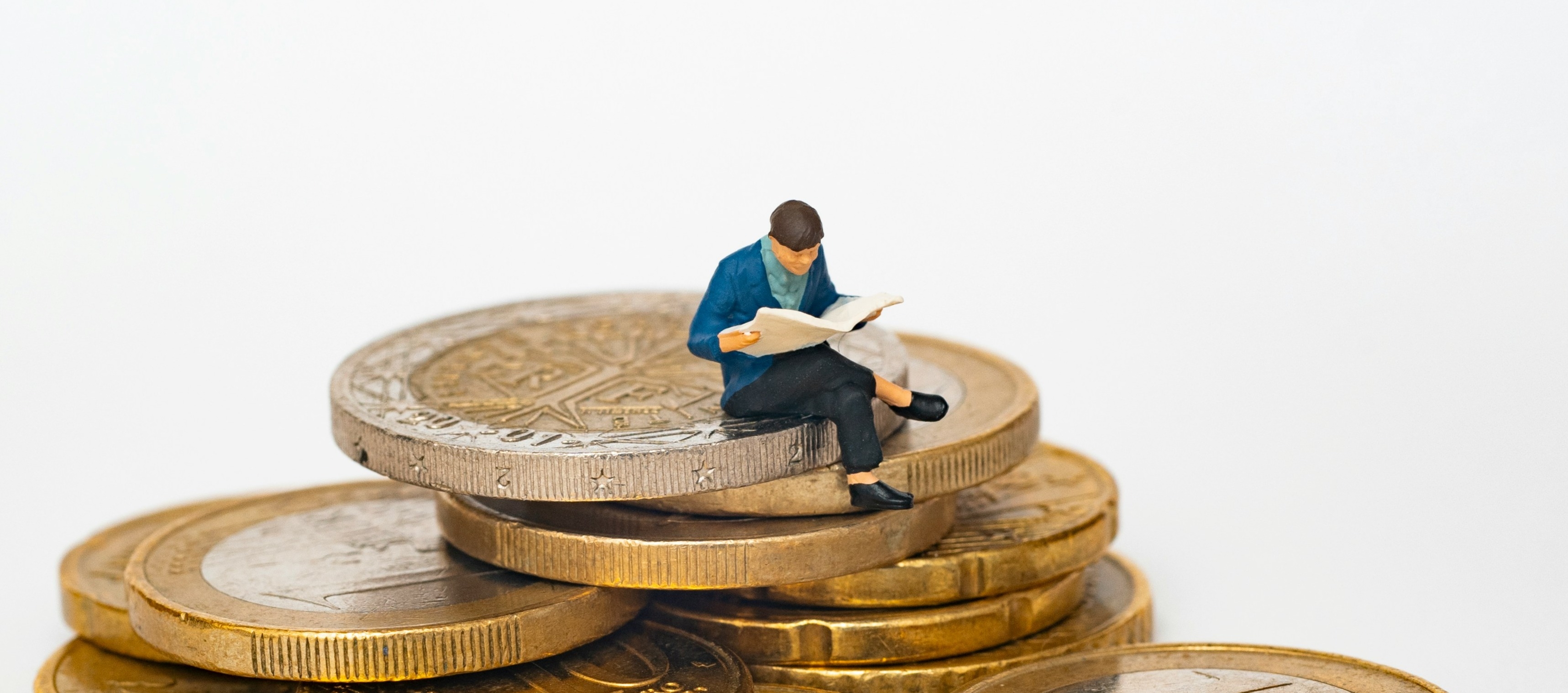 Как начать инвестировать в России в 2025 году? Пошаговая инструкция