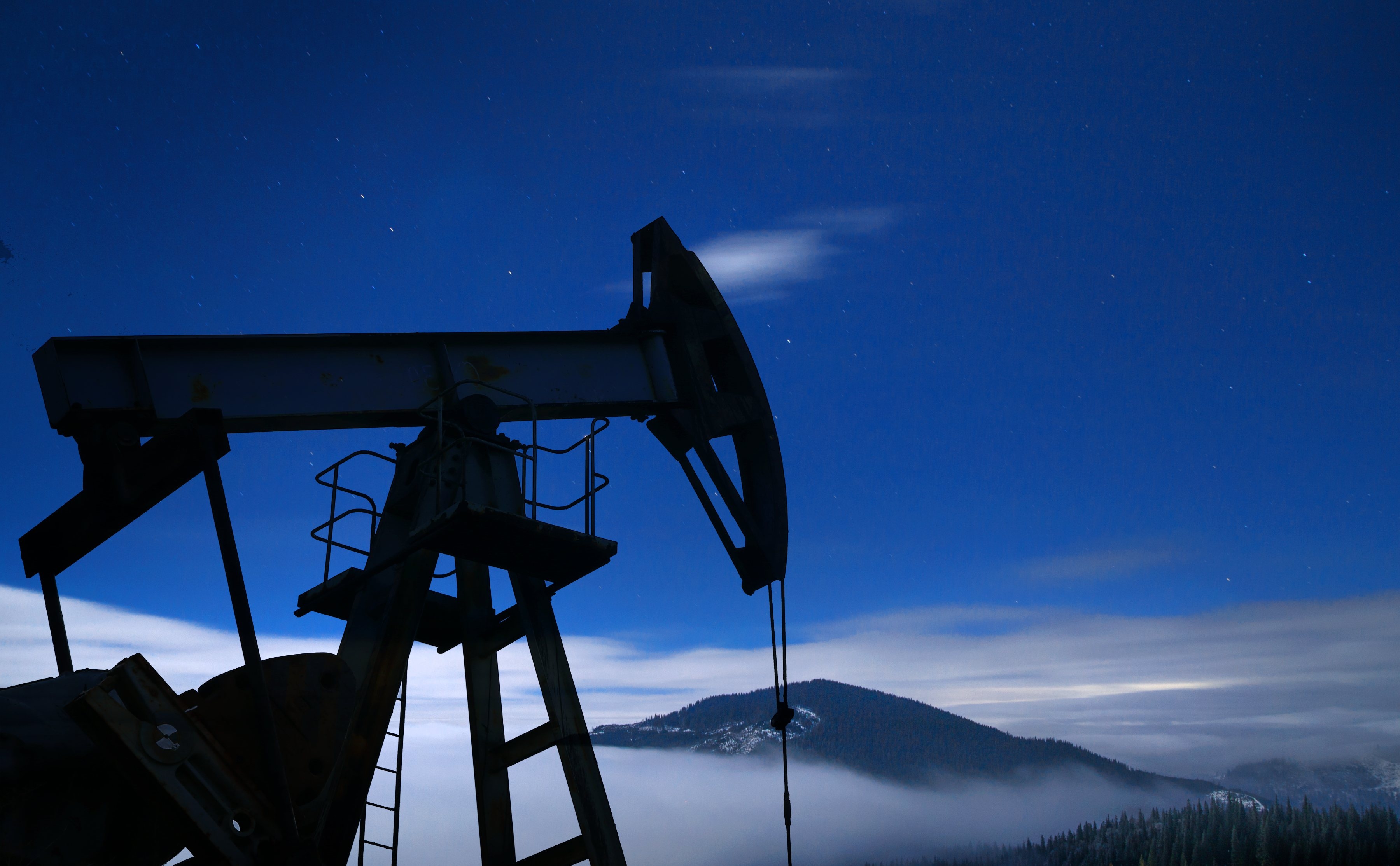 Нефтяные компании могут показать сильные результаты в 2026 году: разбор отрасли