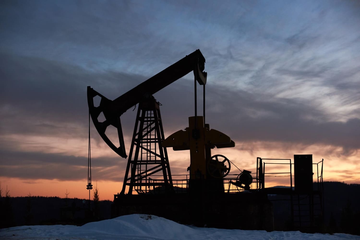 Ракетные удары по заводу Qatar Energy вызывают рост цен на нефть