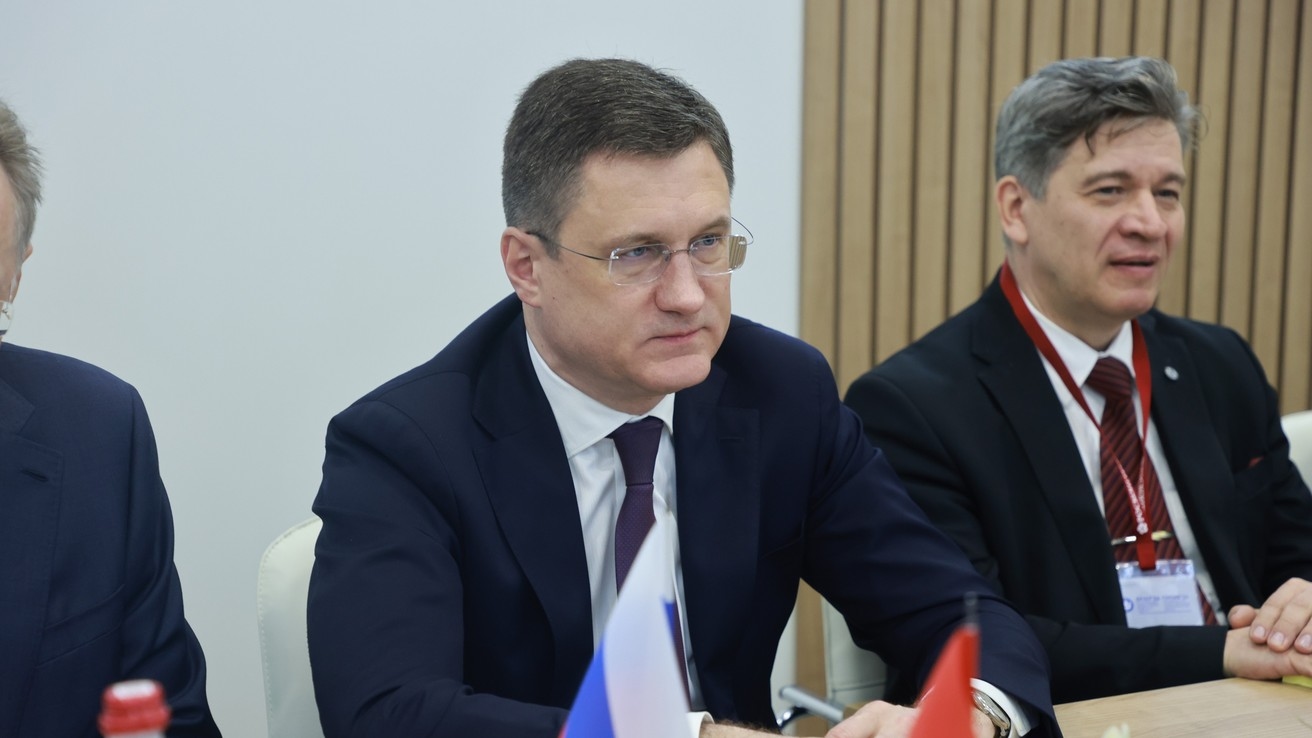 Экономика России находится в периоде управляемого охлаждения, - вице-премьер Новак