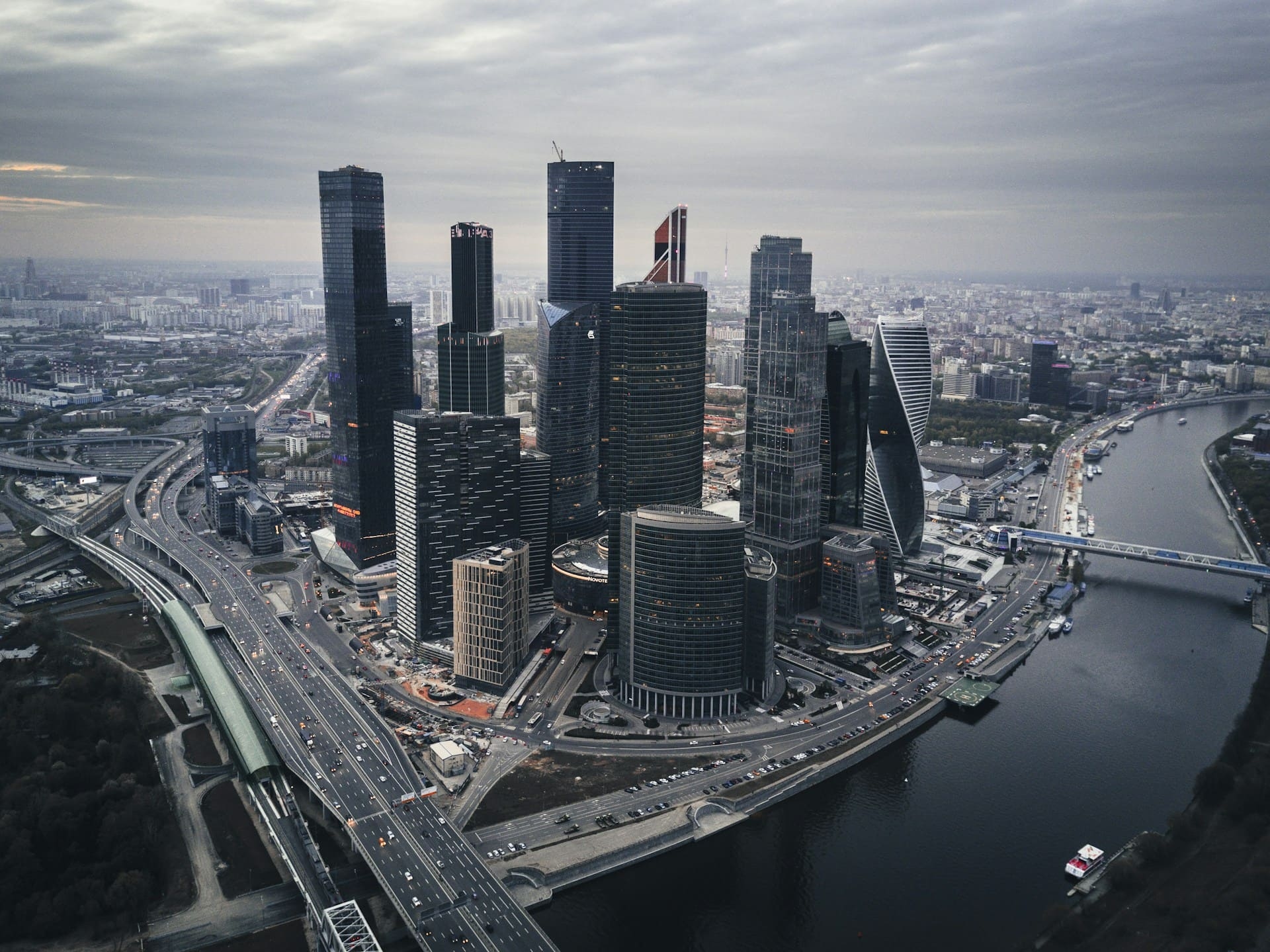 Российские банки предупреждают о надвигающемся долговом кризисе — Bloomberg