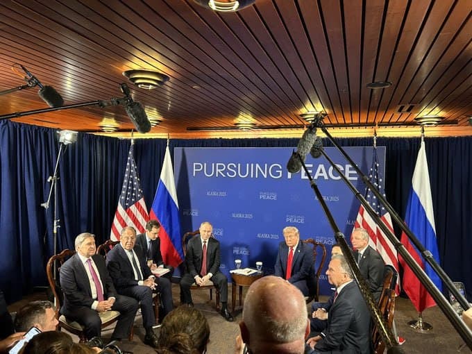 Переговоры «три на три» между Россией и США стартовали в Анкоридже