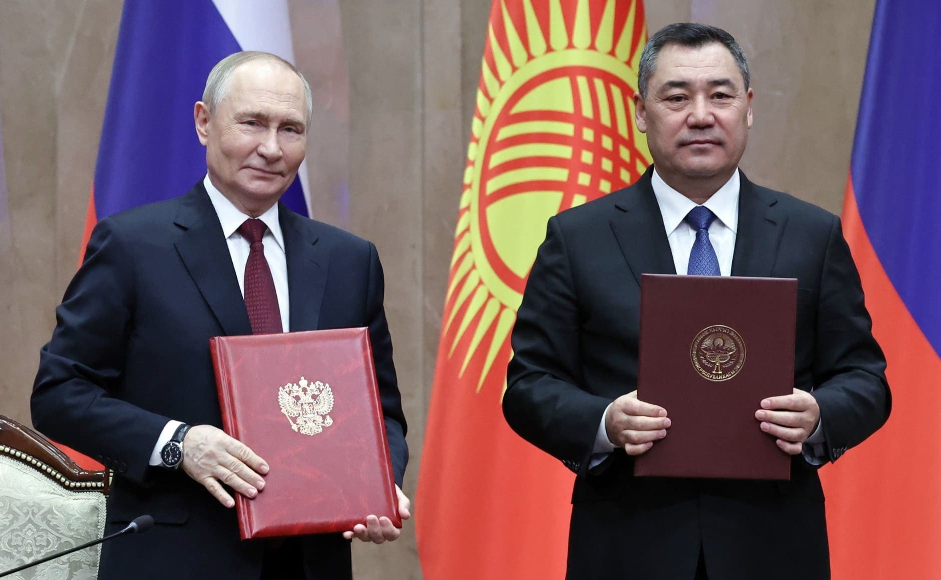 Россия и Киргизия подписали соглашение о переходе к углубленному союзничеству
