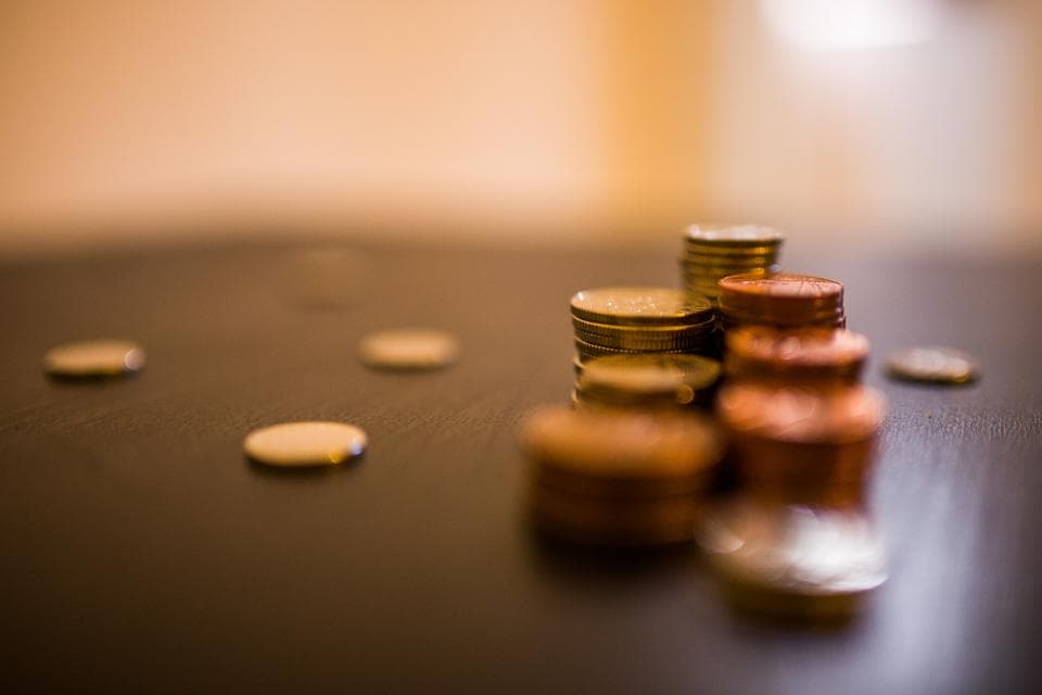 Средняя максимальная ставка по вкладам топ-10 банков выросла до 12,95%