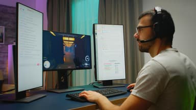Мосбиржа планирует создать совет по видеоиграм для привлечения разработчиков игр