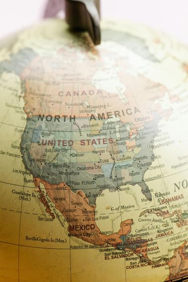 США продлевают лицензии для операций с Лукойлом за рубежом до октября 2026 года