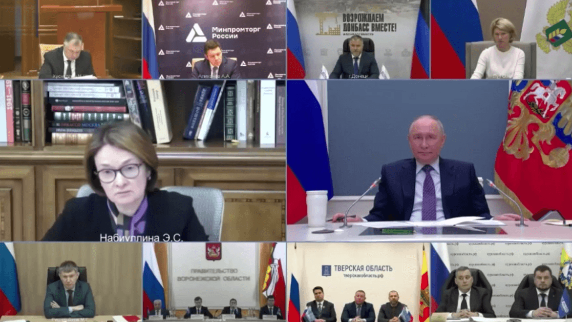 Путин поручил проработать создание экосистемы для привлечения длинных денег в экономику