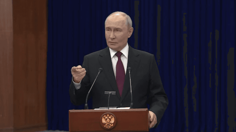 Путин опроверг мобилизацию и высказался о переговорном процессе