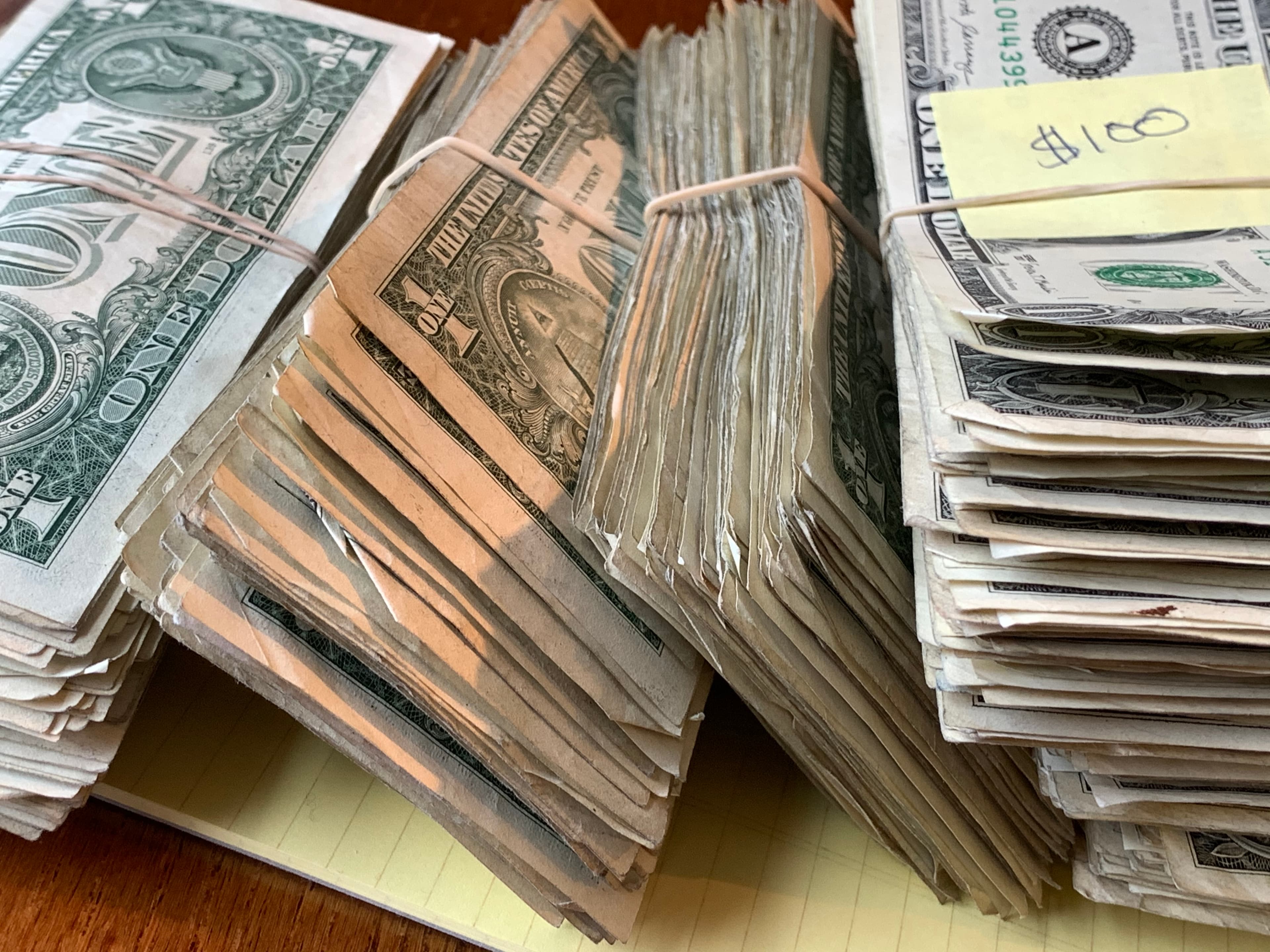 Microsoft планирует инвестировать $10 млрд в страны Персидского залива