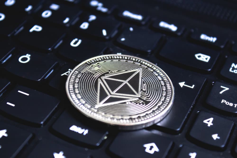 ЦБ включил BTC, ETH и USDT в проект перечня криптовалют