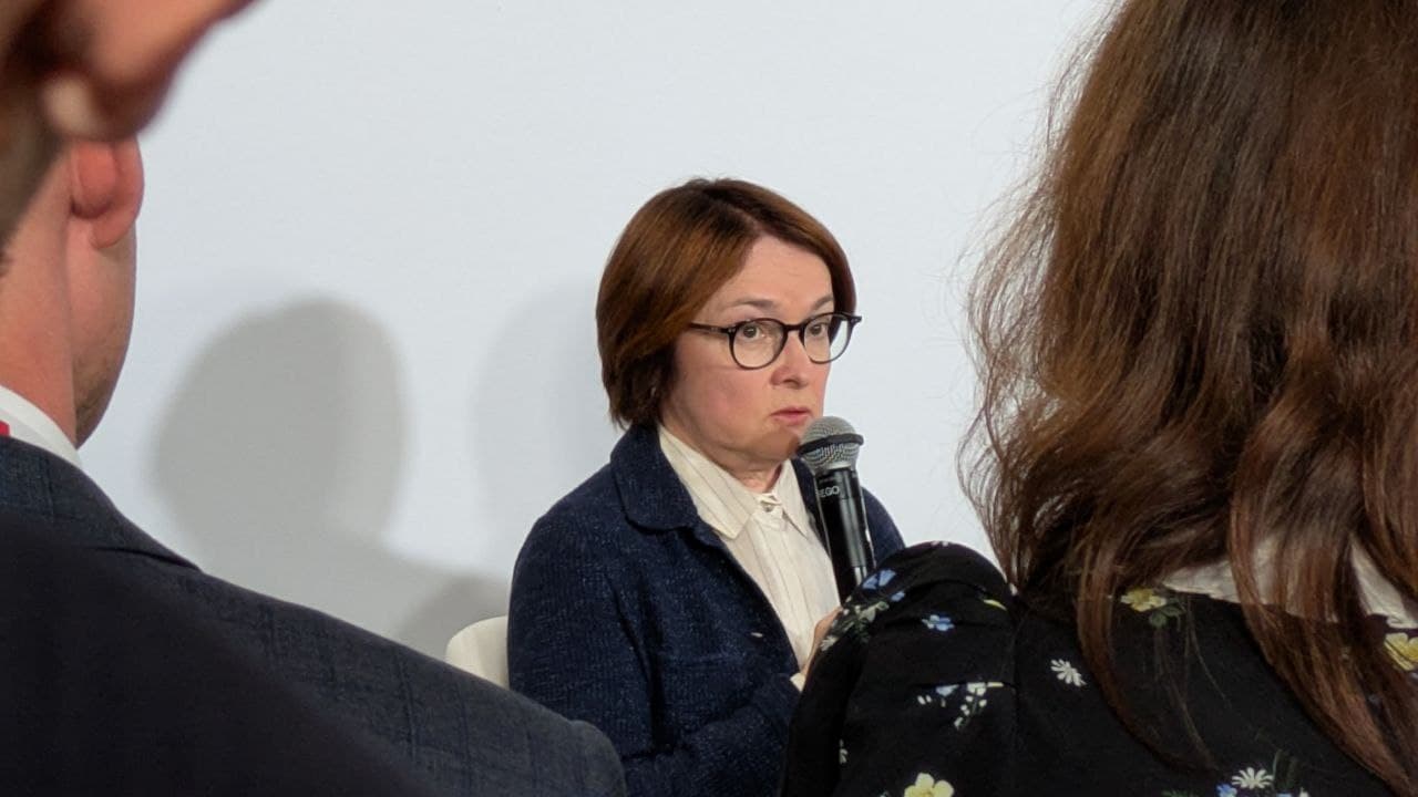 ЦБ рассматривает снижение ставки уже в июле 