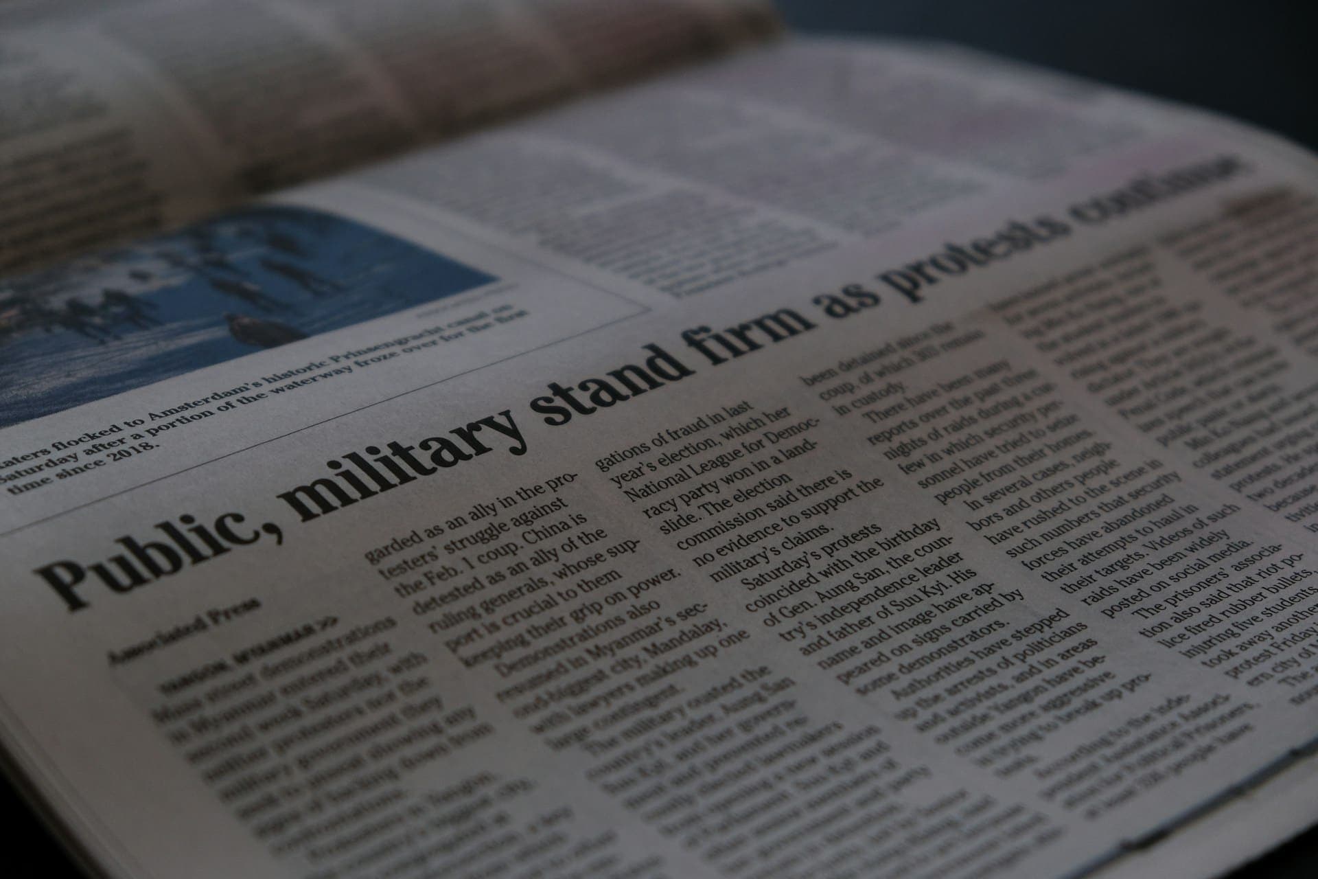 Главные новости утра: новые участники потолка цен на нефть, кризис перепроизводства яиц, автоматический сбор данных о медсистемах с ИИ