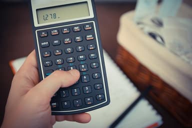 ВТБ сообщил о росте выдачи потребительских кредитов в России на 63% за восемь месяцев