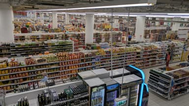 Розничные продажи в Китае за январь — август выросли на 1,1%
