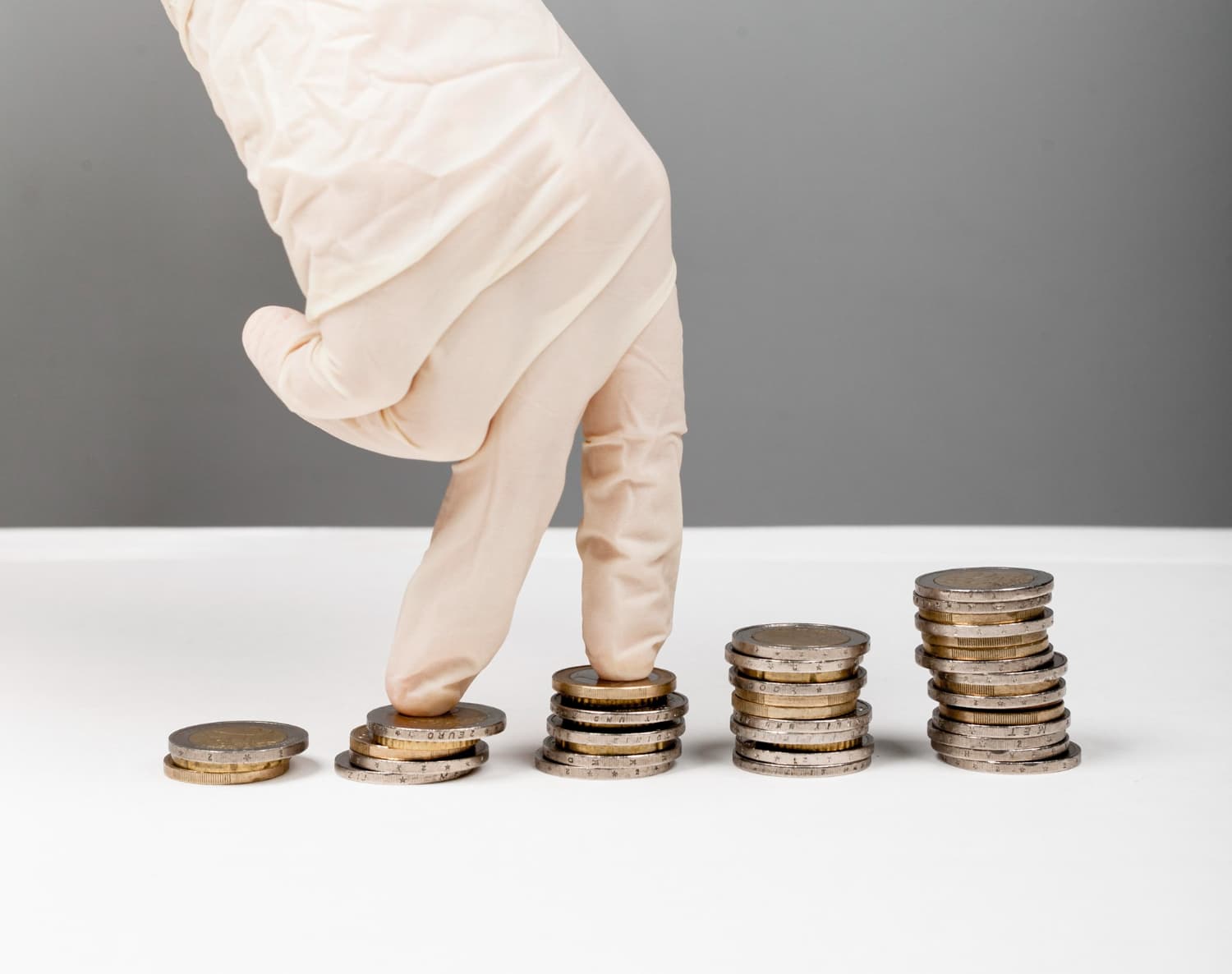 Акции vs облигации: кто принёс большую доходность в 2025 и что будет в 2026?