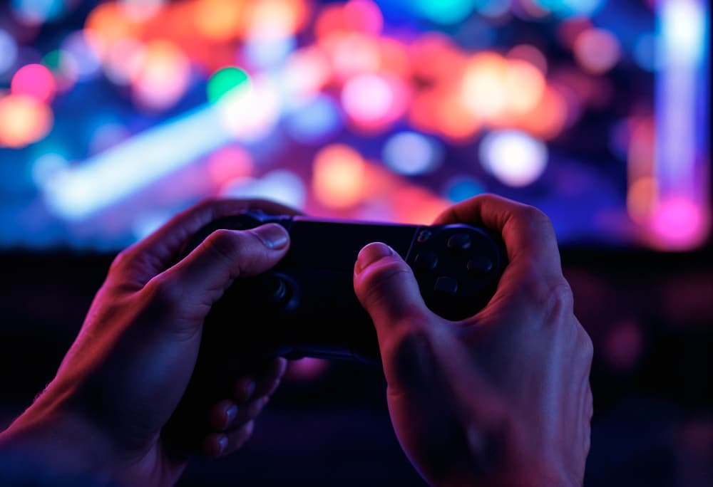 Инди-игры против ААА-проектов: почему маленькие игры выгоднее блокбастеров