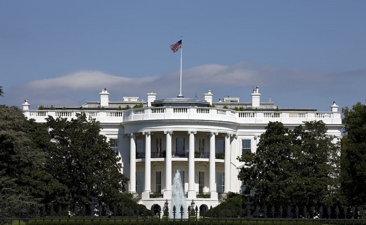 	 Трамп исключил вступление Украины в НАТО, Сбер снизил ставки по ипотеке на 1,5%, Россия и Китай будут отстаивать итоги Второй Мировой войны