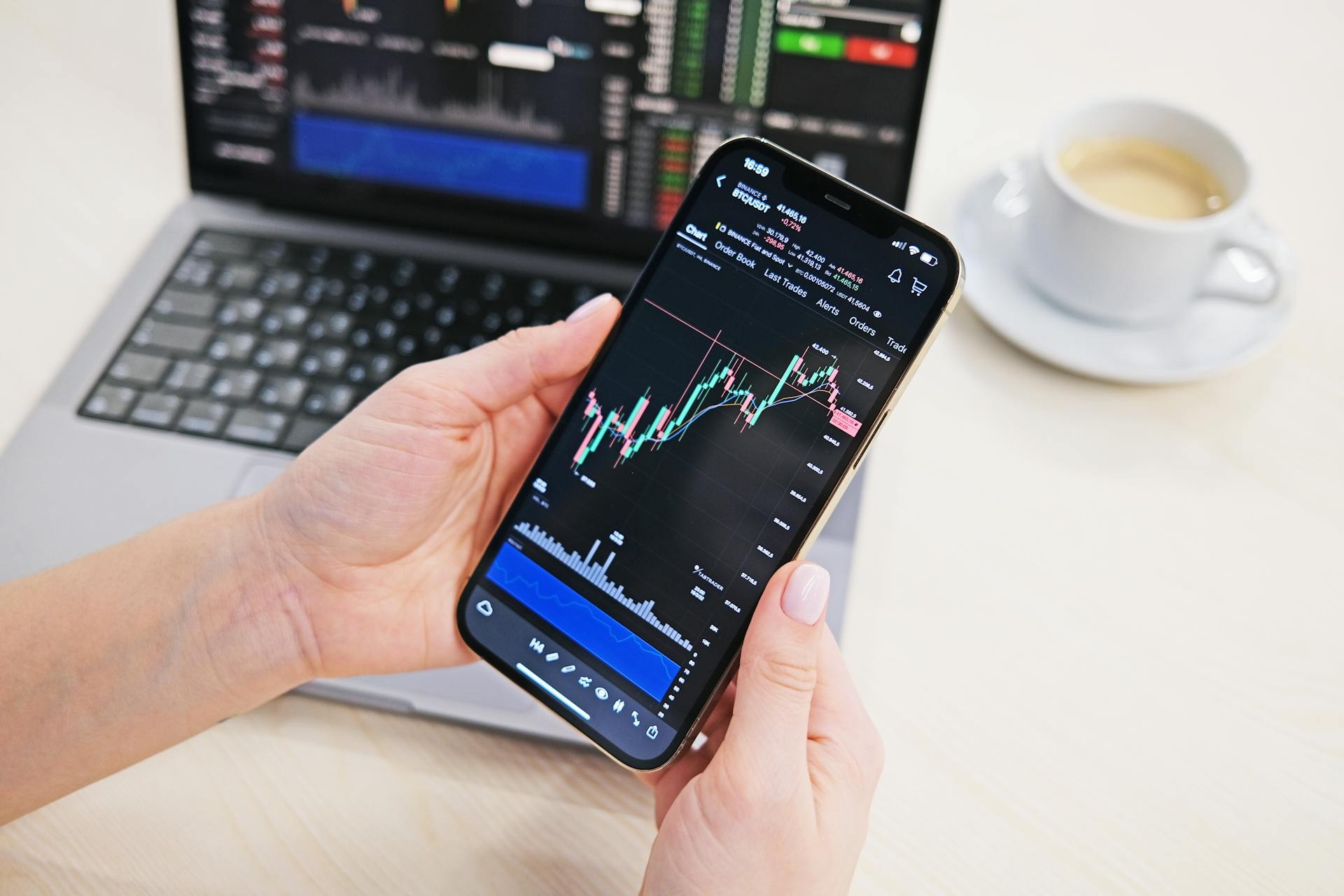 Нефть растет, дивиденды рекордные: что происходит на рынке прямо сейчас