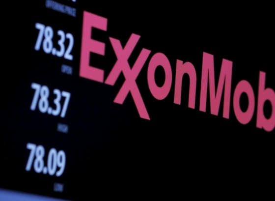 Акции Exxon Mobil. Стоит