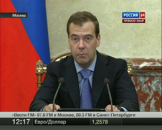 Медведев призвал