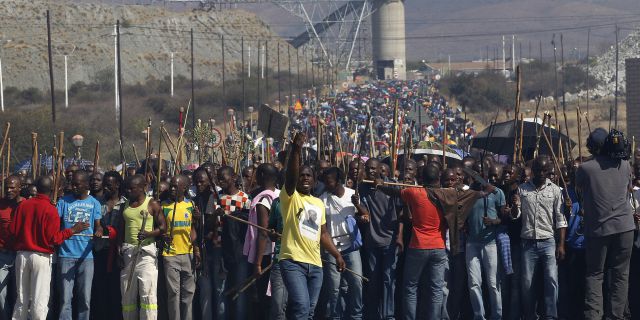 Забастовки в ЮАР