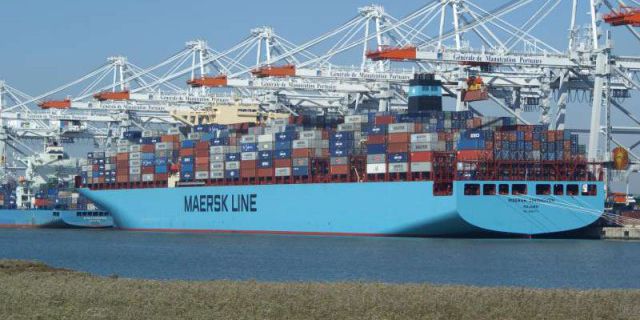 Maersk предупреждает о