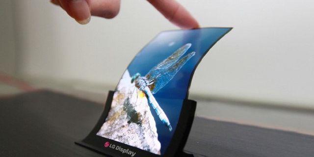 LG покажет гибкий экран