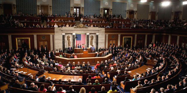 Сенат США одобрил бюджет