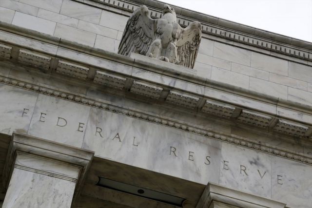 ФРС оценивает риски