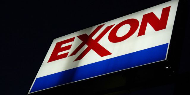 Exxon Mobil продал