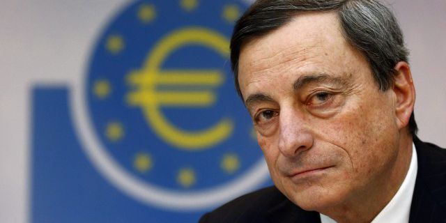 ЕЦБ впервые ввел