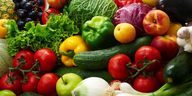 Рынок овощей и фруктов: