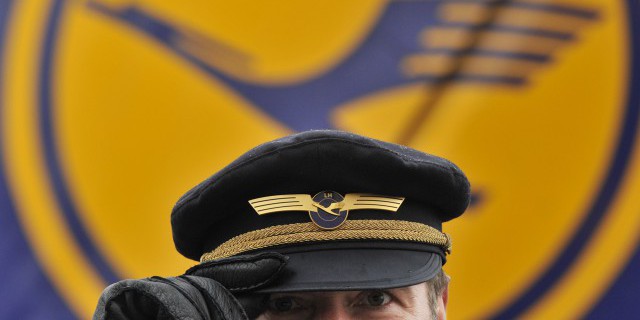 Пилоты Lufthansa вновь