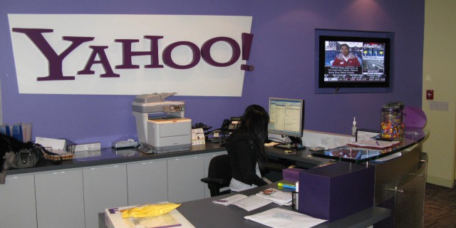 Yahoo! вложит $10 млрд в