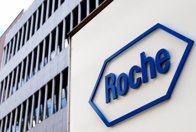 Продажи Roche выросли на