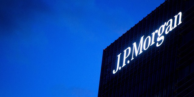 JPMorgan снизил прогноз