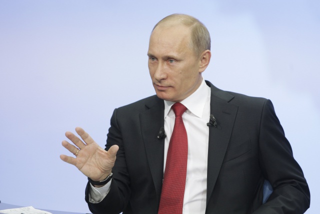 Путин: ФНБ должен помочь