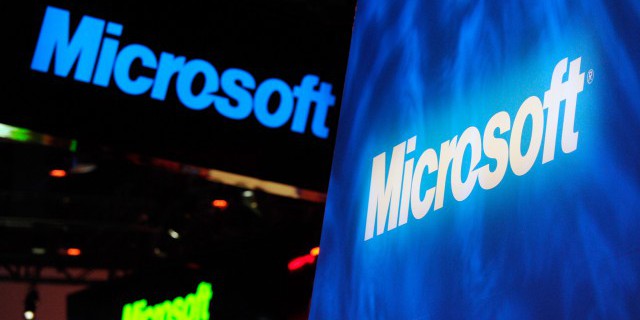 Microsoft уволит 9 тыс.