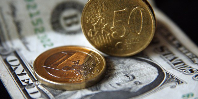 Доллар превысил 63 рубля