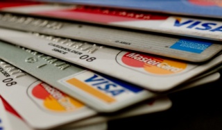 Выдача кредитных карт в