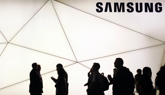 Samsung: сокращений не