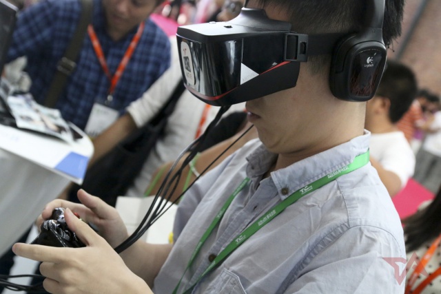 Дешевый китайский VR