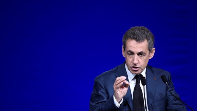 Саркози призвал к снятию