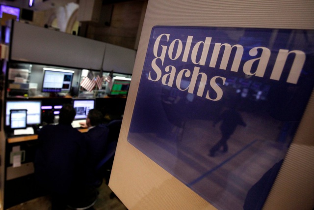 Goldman Sachs сокращает