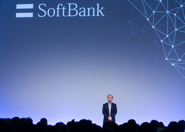 SoftBank покупает