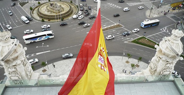 Кризис в Испании бьет по