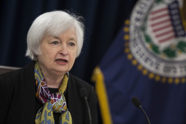 ФРС не меняет своих