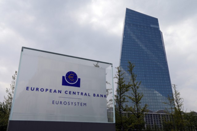 ЕЦБ отложит введение
