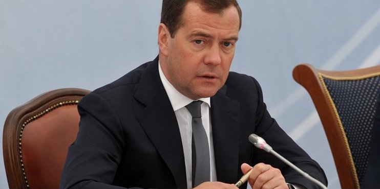Медведев: власти готовят